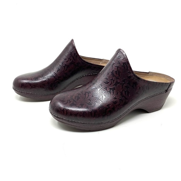 Dansko Melody Mahogany Tooled Clog - Picture 2 of 7